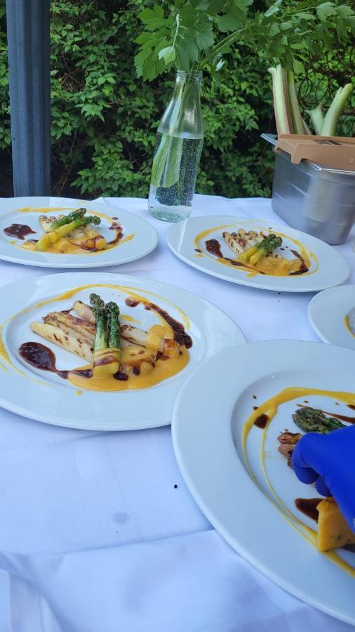 Schlossparkhotel Sallgast Zewnętrze zdjęcie